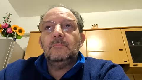 Little Wolf  online show from January 6, 6:36 am