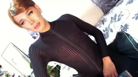 Sam online show from February 19, 2:44 am