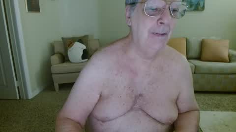 timealone120000 online show from November 28, 6:32 pm