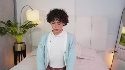 timmyshy online show from November 25, 3:52 am