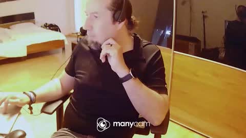 Tirolerboy27 online show from October 30, 8:16 am