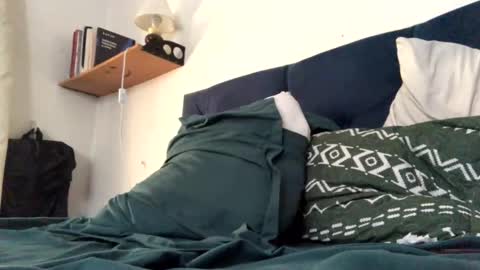 Snapshot of titanenh chatting on February 9, 9:17 pm Titan online show from February 9, 9:17 pm