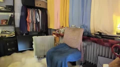 liebe es mich nackt vor der cam zu zeigen online show from November 8, 10:18 am