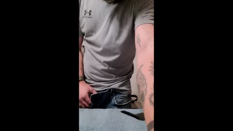 Snapshot of tj_the_man chatting on December 2, 12:16 pm TJ online show from December 2, 12:16 pm