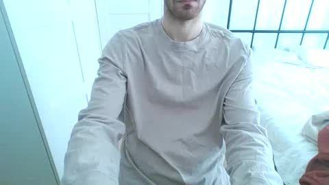 Martin online show from February 25, 9:42 am