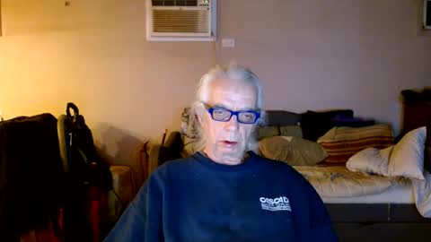 tom112292014 online show from December 11, 2:32 am