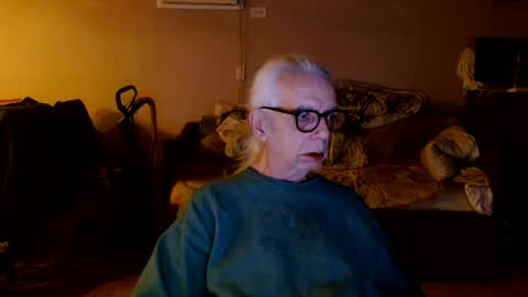 tom112292014 online show from February 7, 11:06 am