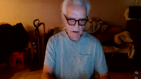 tom112292014 online show from September 22, 12:37 pm