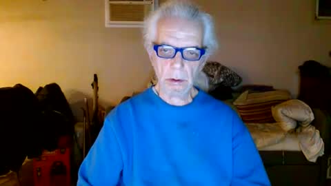 tom112292014 online show from February 4, 3:22 am