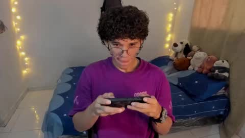 Tom Blue online show from January 16, 3:04 pm