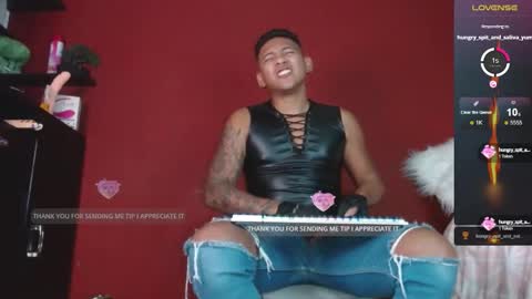 Tom online show from February 23, 1:31 am