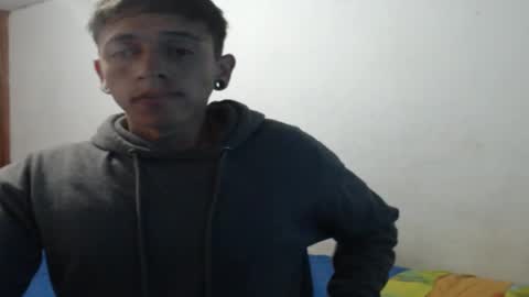 tomas_turbado_ online show from March 13, 7:16 am