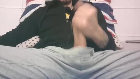 Snapshot of tommaso9046 chatting on February 1, 5:05 pm tommaso9046 online show from February 1, 5:05 pm