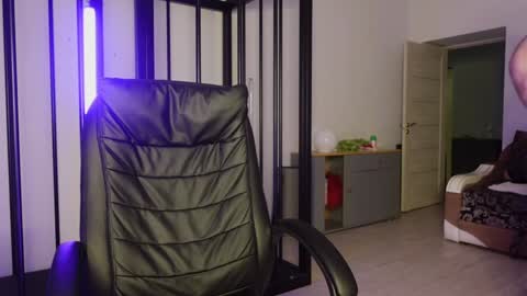  tommy burnzzz  online show from January 11, 3:34 am