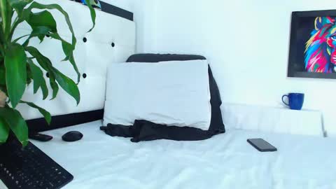 tommy online show from February 7, 9:04 pm