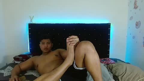 tommy and merida online show from April 24, 4:04 am