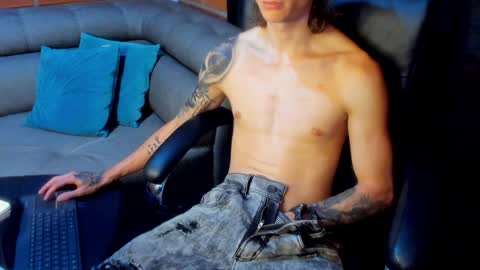 Tommy Slater online show from January 28, 12:05 am