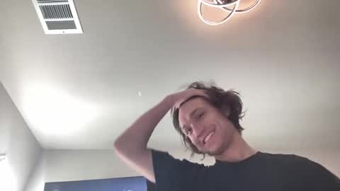 tonycardillo online show from November 18, 8:55 pm