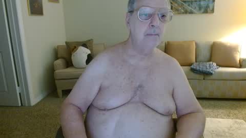 tonysview12000 online show from January 6, 8:13 pm