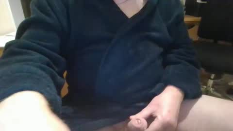 Snapshot of topcat127 chatting on January 23, 6:28 am Topcat127 online show from January 23, 6:28 am