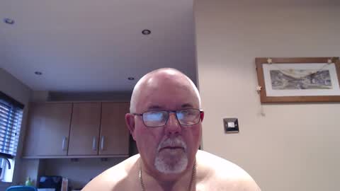 TOUCHWOOD25 online show from December 13, 9:47 am