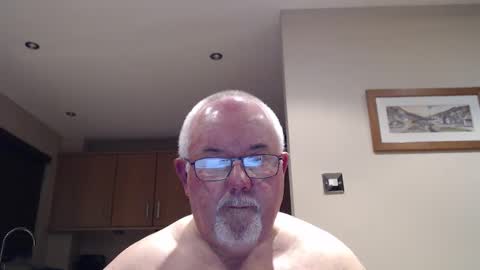 TOUCHWOOD25 online show from February 8, 5:29 pm