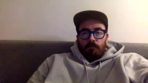 manu online show from November 12, 9:52 pm