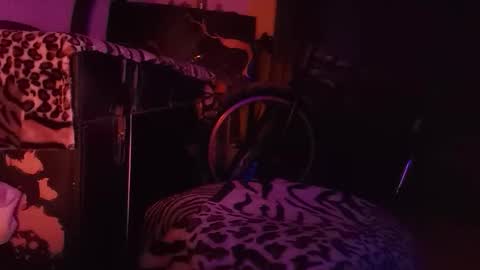 toxicidad_sex online show from April 3, 11:18 am