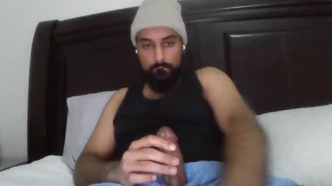 Snapshot of treygillz chatting on December 16, 12:15 am TRY GLL online show from December 16, 12:15 am