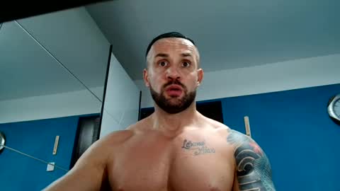 tridentmuscles online show from February 26, 9:03 pm