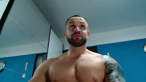 tridentmuscles online show from January 31, 10:42 pm