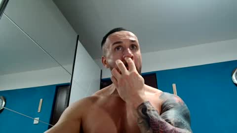 tridentmuscles online show from February 13, 10:22 pm