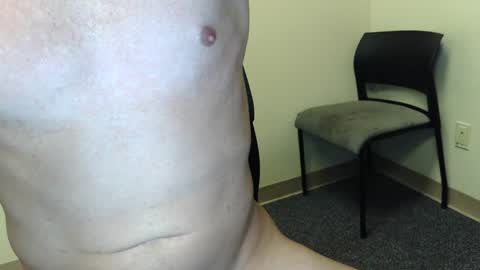 twayne29x online show from April 19, 10:34 pm