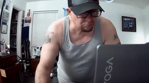 Tweeter74 online show from March 3, 10:23 am