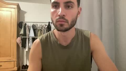 Snapshot of twikboy chatting on September 22, 8:08 pm Twinkboy online show from September 22, 8:08 pm