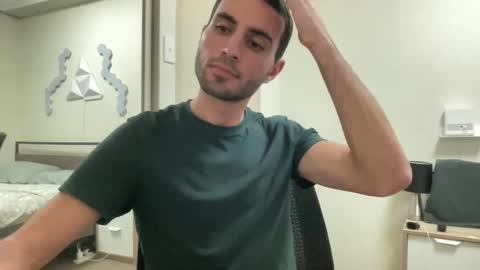 Snapshot of twikboy chatting on January 27, 11:22 am Twinkboy online show from January 27, 11:22 am