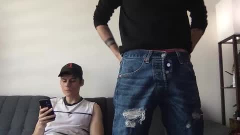 Derrick online show from March 4, 4:58 pm