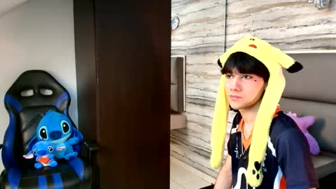    online show from December 22, 4:20 am