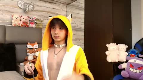    online show from February 12, 4:18 am