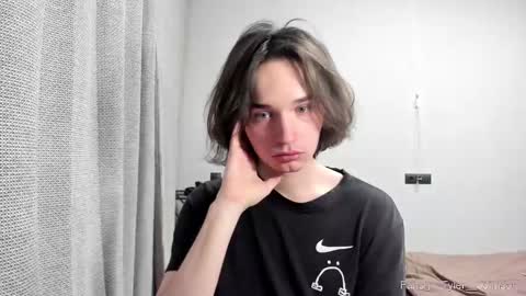 Snapshot of tyler__johnson chatting on February 8, 1:11 am Tyler  johnson online show from February 8, 1:11 am