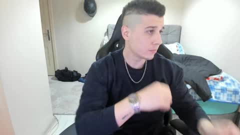 hi im mike tyson -  online show from December 6, 8:07 pm