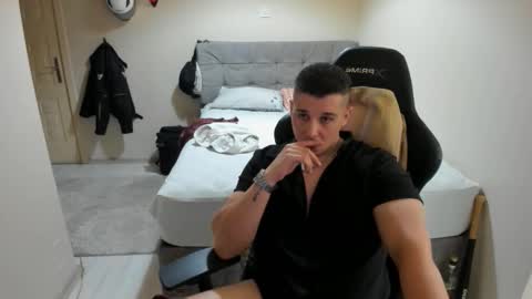 hi im mike tyson -  online show from September 13, 6:31 pm