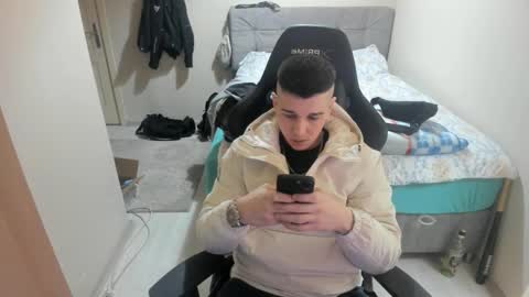 hi im mike tyson -  online show from February 27, 8:09 pm