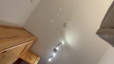 Snapshot of umberto2015 chatting on December 10, 8:30 am Umberto2015 online show from December 10, 8:30 am