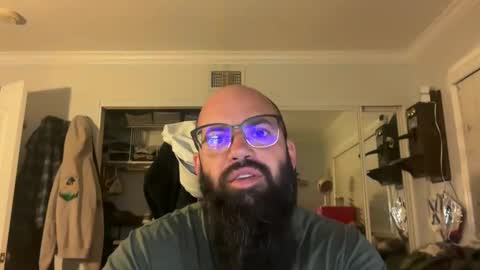 uncutbeard129840 online show from February 17, 1:10 pm