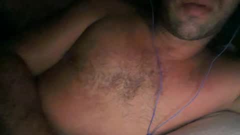 Snapshot of universalstudihoes chatting on September 16, 11:11 am universalstudihoes online show from September 16, 11:11 am