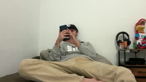 Stepbro online show from March 2, 11:06 am