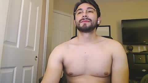 Love ur Marshmellow online show from November 22, 3:55 pm