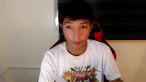 Ethan online show from February 3, 12:32 pm