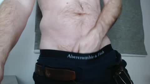 Snapshot of us5030 chatting on January 30, 11:02 pm US5030 online show from January 30, 11:02 pm